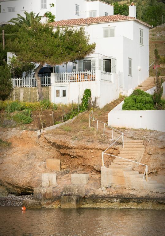 Seasidehouse Villa Hydra  Luaran gambar